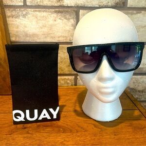 Nightfall bling sunnies- like new